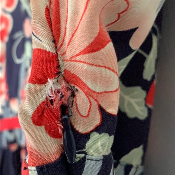 Lucky Brand Floral Empire Waist Side Zip Dress Size: Large - Picture 7 of 8